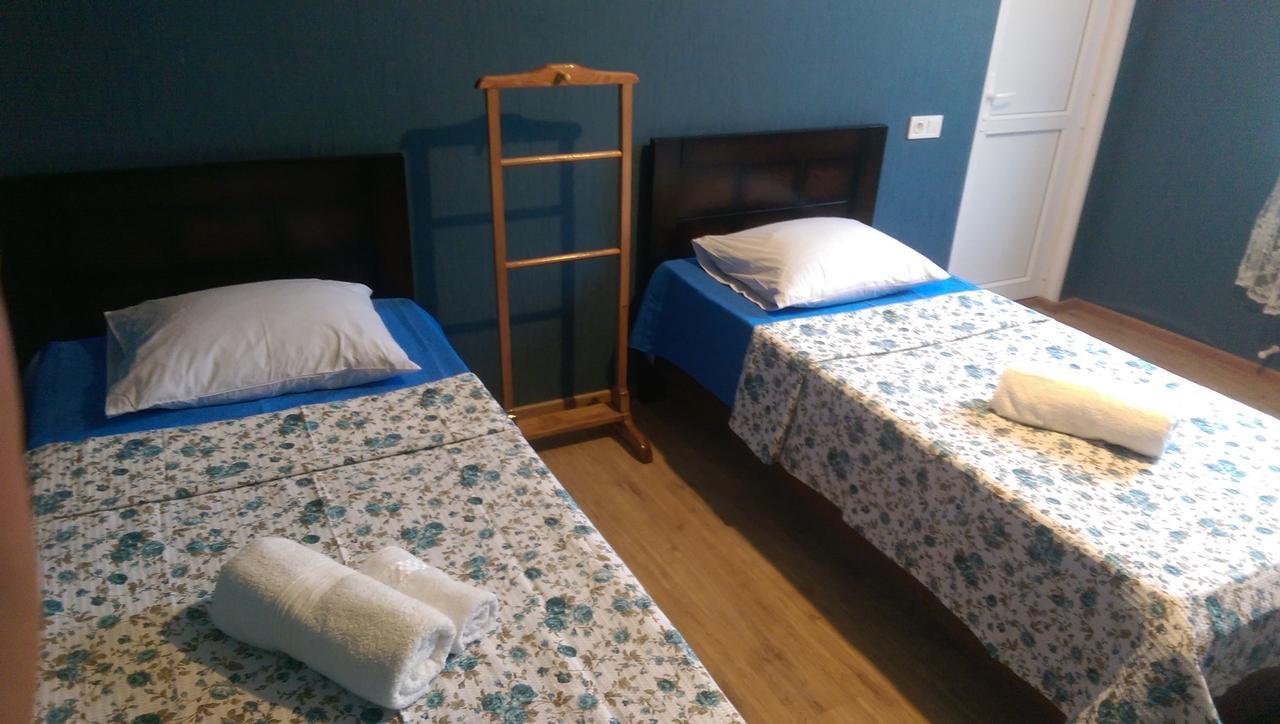 Doors Hotell Kutaisi Eksteriør bilde
