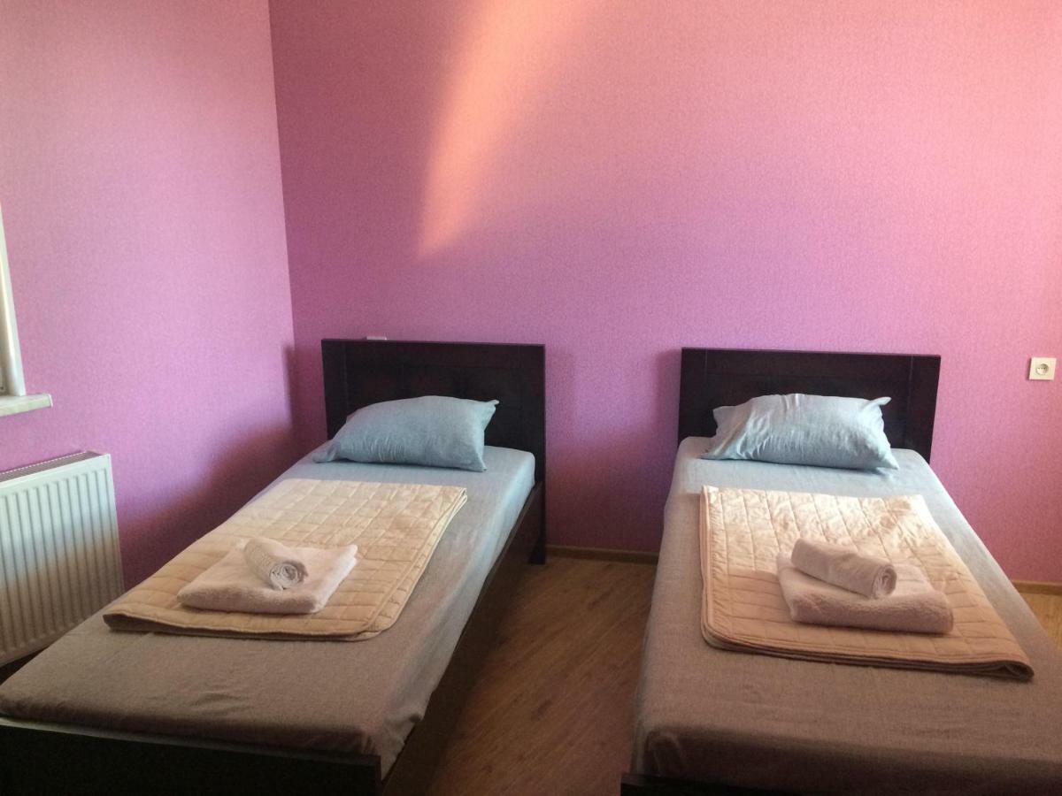 Doors Hotell Kutaisi Eksteriør bilde